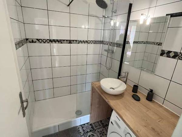 Colocation / Appartement 4 pièces de 55 m², Nanterre, Allée Sir Alexander Fleming / Photo 5
