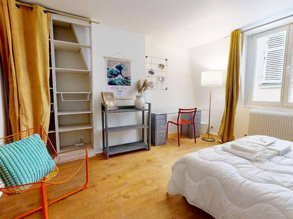 Colocation / Appartement 5 pièces de 90 m², Paris, Rue Daval / Photo 2