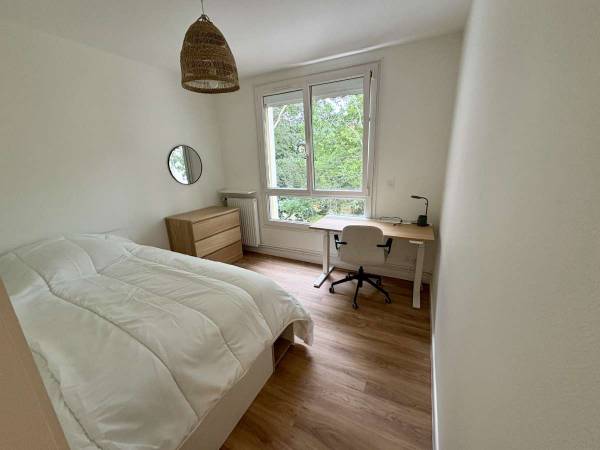 Colocation / Appartement 6 pièces de 95 m², Rennes, Square du Douro / Photo 7