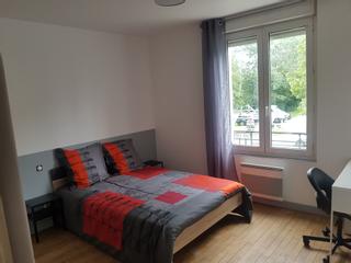 Colocation / 5 rooms house · 100 m², Le Mans, Avenue Rubillard