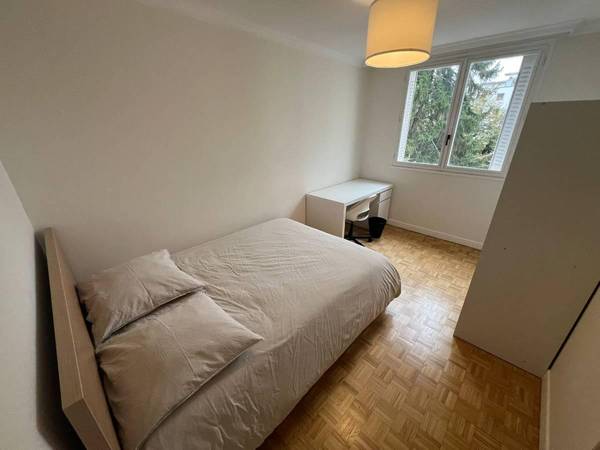 Colocation / Appartement 4 pièces de 69 m², Grenoble, Chemin Barral / Photo 2