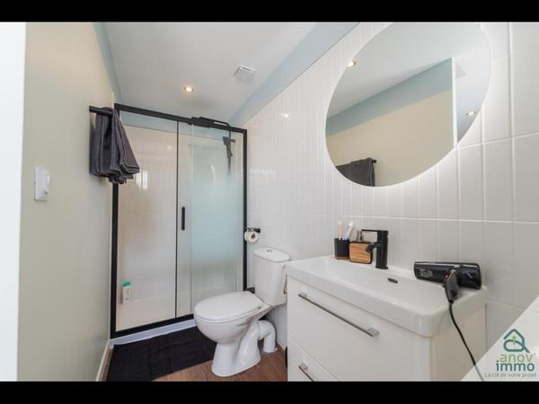 Location / Appartement 1 pièce de 25 m², Poitiers, Faubourg du Pont Neuf / Photo 6