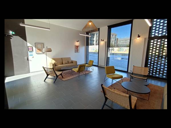 Location / Résidence 1 pièce de 25 m², Palaiseau, 44 Cr Pierre Vasseur / Photo 2