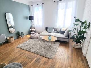 Room in a live-in landlord's home / 1 room apartment, Bagneux