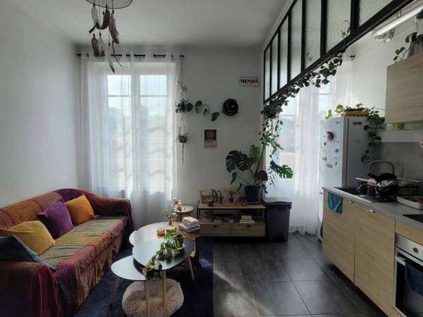 Colocation / Appartement 4 pièces de 70 m², Oullins-Pierre-Bénite, Rue Pierre Dupont / Photo 2