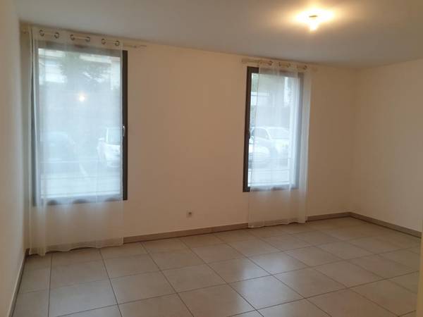 Location / Appartement 2 pièces de 42 m², Ajaccio, 9, Rue Marengo / Photo 2