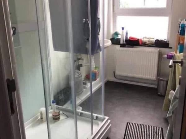 Chambre pour étudiant / Maison 5 pièces de 13 m², Liège, Rue Ambiorix / Photo 9