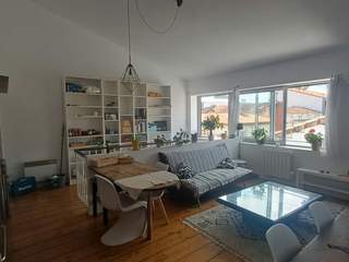 Room share / 2 rooms apartment · 70 m², Bordeaux, Rue Pourmann