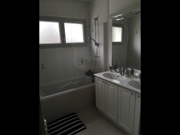 Colocation / Appartement 4 pièces de 88 m², Écully, Chemin De Charrière Blanche / Photo 7