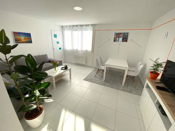 Colocation / Appartement 5 pièces de 85 m², Bordeaux, Rue Medecin Colonel Albert Chemin / Photo 2