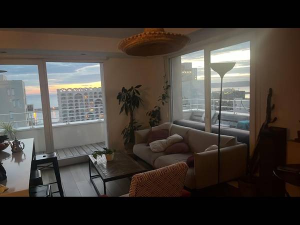 Colocation / Appartement 5 pièces de 100 m², Marseille, Quai du Lazaret / Photo 4