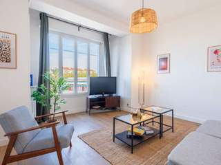 Colocation / Appartement 4 pièces de 90 m², Aix-en-Provence, Avenue Jules Ferry