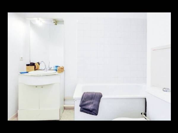 Location / Résidence 1 pièce de 25 m², Saint-Étienne, 82 Rue des Docteurs Charcot / Photo 4