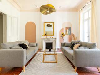 Rental / 8-bedroom flat · 166 m², Marseille, Cours Lieutaud