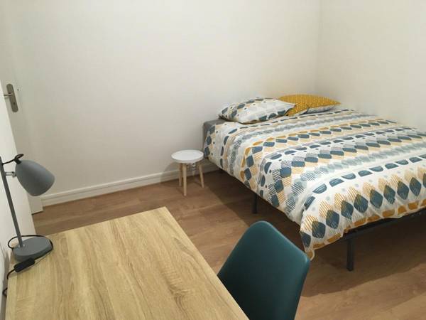 Colocation / Appartement 4 pièces de 77 m², Gradignan, Cours du General de Gaulle / Photo 4