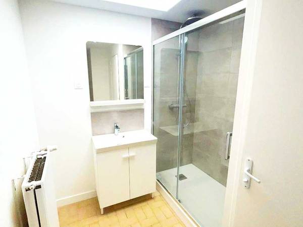 Colocation / Maison 5 pièces de 94 m², Tourcoing, Rue des Poutrains / Photo 5