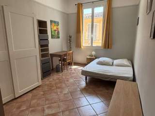 Room share, 3 rooms apartment, Aix-en-Provence