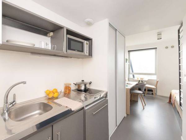 Résidence étudiante / Studio de 14 m², Puteaux, Avenue du Général de Gaulle / Photo 2
