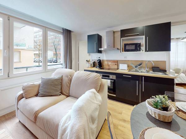Colocation / Appartement 4 pièces de 51 m², Rouen, Rue de la Mare-aux-Planches / Photo 2