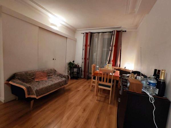 Colocation / Appartement 3 pièces de 40 m², Paris, Rue Gay-Lussac / Photo 2