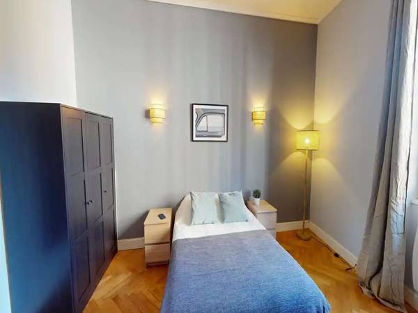 Colocation / Appartement 6 pièces de 94 m², Lyon, Rue Tête d'Or / Photo 2