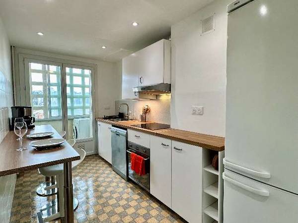 Colocation / Appartement 5 pièces de 80 m², Marseille, Rue de Roubaix / Photo 2