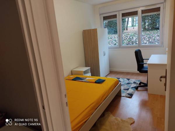 Colocation / Appartement 5 pièces de 65 m², Évry-Courcouronnes, Rue Alphonse Daudet / Photo 5