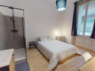 Colocation / 7 rooms house · 135 m², Saint-Étienne, Rue Palluat de Besset