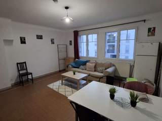 Room share / 4 rooms apartment · 70 m², Villeurbanne, Avenue Roger Salengro