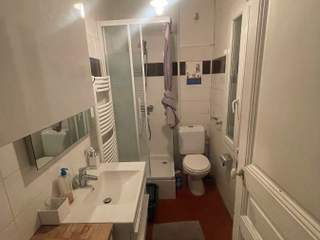 Homestay / Appartement 3 pièces de 55 m², Marseille, Rue Lafayette