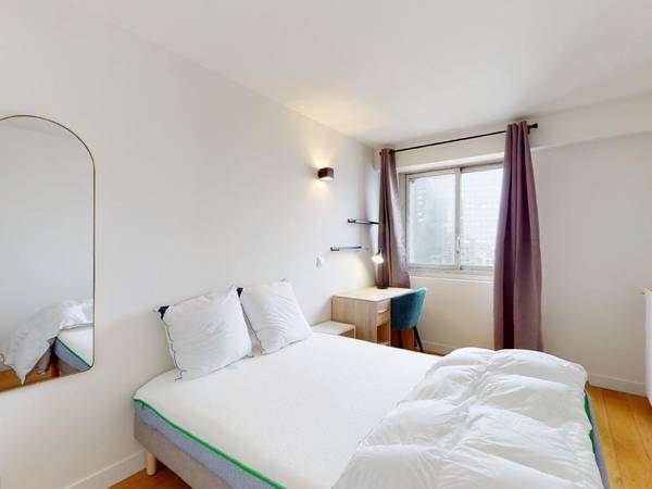 Colocation / Appartement 5 pièces de 80 m², Courbevoie, 1 Square Henri Regnault / Photo 8