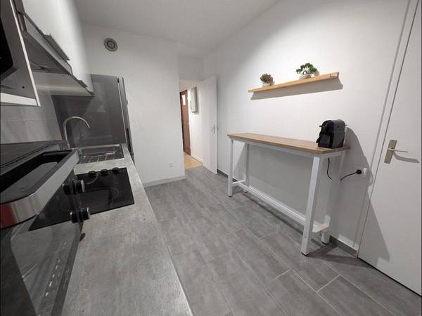 Colocation / Appartement 4 pièces de 84 m², Créteil, Allée Jean Poncelet / Photo 2