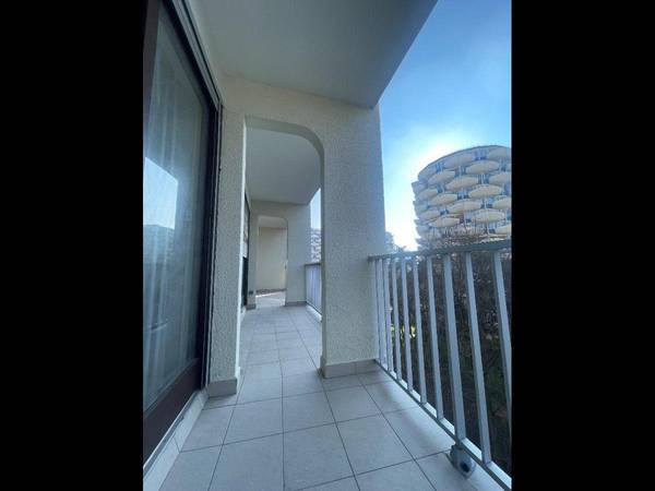 Colocation / Appartement 4 pièces de 84 m², Créteil, Allée Jean Poncelet / Photo 8