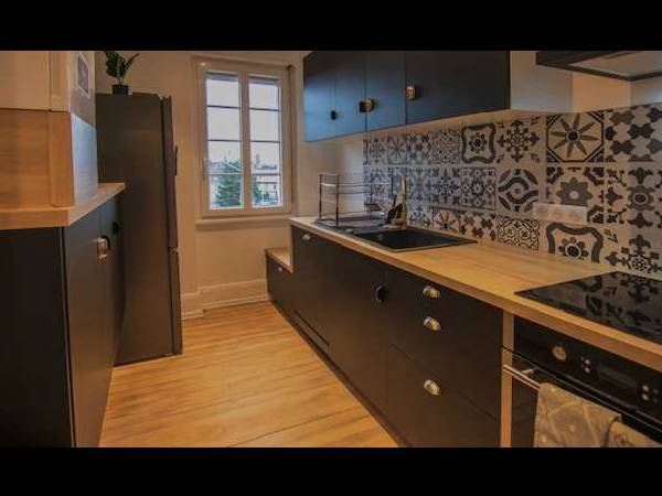 Colocation / Appartement 6 pièces de 95 m², Colmar, Rue du Val Saint-Grégoire / Photo 2
