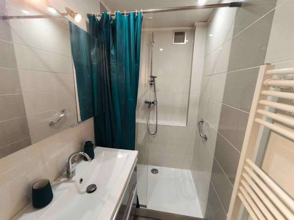 Colocation / Appartement 4 pièces de 60 m², Valence, Avenue de Chabeuil / Photo 2