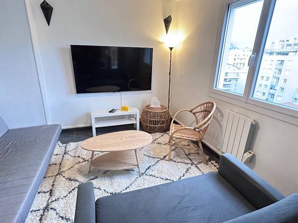Colocation / Appartement 4 pièces de 67 m², Grenoble, Rue Général Ferrié / Photo 2