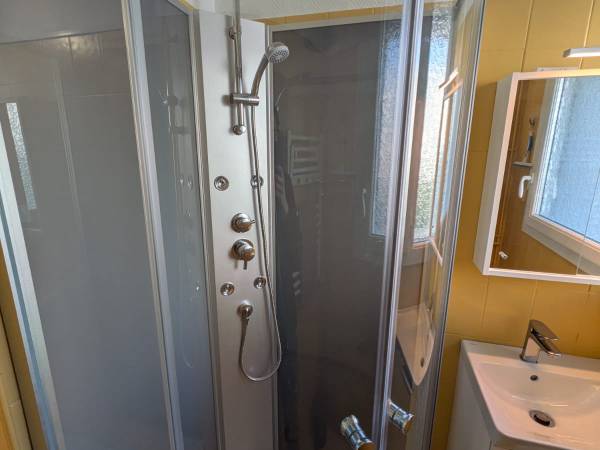 Colocation / Appartement 3 pièces de 50 m², Mérignac, Allée des Dahlias / Photo 4