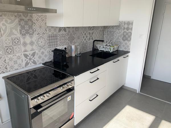 Colocation / Appartement 4 pièces de 75 m², Rennes, Rue Frédéric Mistral / Photo 2
