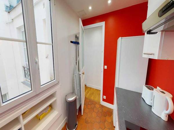 Colocation / Appartement 4 pièces de 80 m², Paris, Rue de Turin / Photo 12
