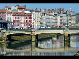 Chambre chez l'habitant / Appartement 3 pièces de 75 m², Bayonne
