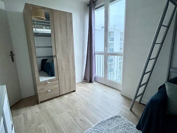 Colocation / Appartement 4 pièces de 74 m², Tours, Allée le Titien / Photo 2