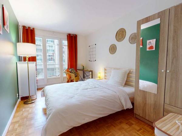 Coliving / Appartement 6 pièces de 114 m², Paris, Rue Vasco de Gama / Photo 2
