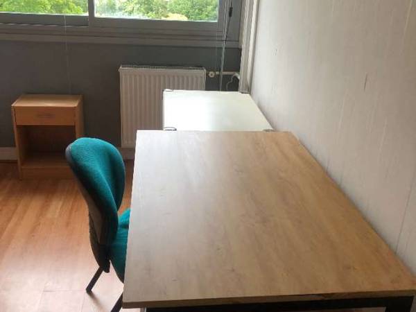 Colocation / Appartement 3 pièces de 81 m², Massy, Allée Albert Thomas / Photo 19