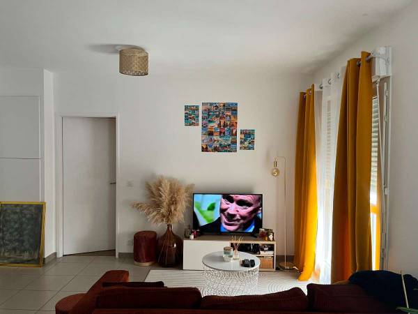 Sous-location / Appartement 2 pièces de 40 m², Saint-Denis, Rue Danielle Casanova / Photo 2