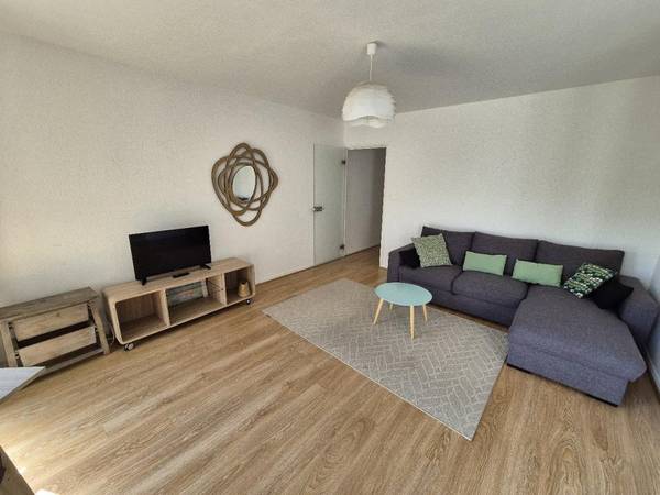 Location / Appartement 2 pièces de 49 m², Toulouse, Avenue de la Gloire Bâtiments-À-À D / Photo 2