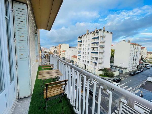 Flatsharing / 5-bedroom flat · 95 m², Villeurbanne, Avenue Général Leclerc / Photo 2