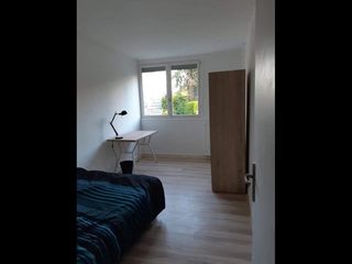 Casa condivisa / 6 rooms apartment · 110 m², Saint-Étienne, Rue Eugène Joly