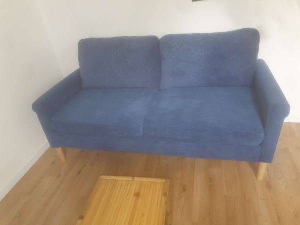 Location / Appartement 2 pièces de 30 m², Guitres, Rue Portail de la Barrière / Photo 2