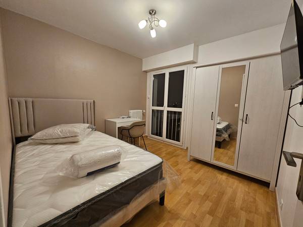 Colocation / Maison 6 pièces de 97 m², Saint-Ouen-l'Aumône, Avenue du Général de Gaulle / Photo 10