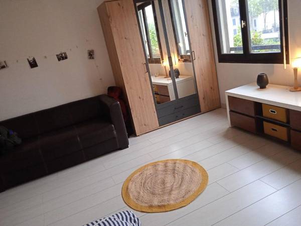 Colocation / Appartement 4 pièces de 90 m², Rueil-Malmaison, Boulevard de l'Hôpital Stell / Photo 2